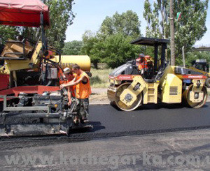 Благодаря патриарху Кириллу на Донбассе начали ремонтировать дороги  