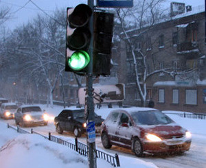 Снега нет, а пробки остались  