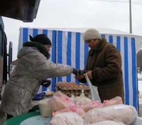 В Симферополе участки завалили яйцами 