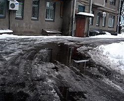 На Днепропетровщине тонут Никополь и Днепродзержинск  