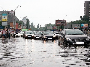 Столицу продолжит заливать водой