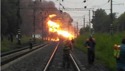 В Черкасской области сошел с рельсов грузовой поезд