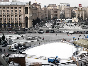 На каток не попадем до конца протестов