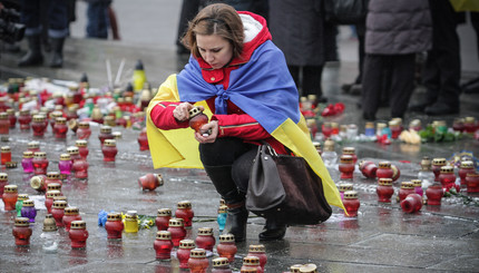 В связи с обстрелом Мариуполя, в Украине объявлен траур.