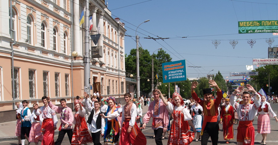 Все симферопольские национальные общины соберут вместе