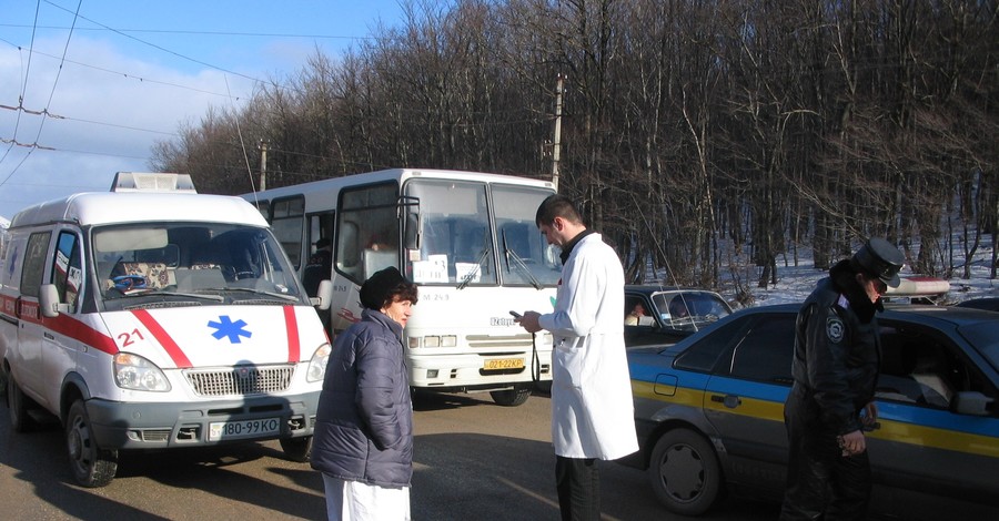 «Скорым» не хватает машин и бензина