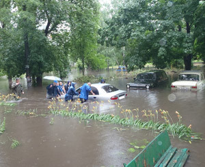 Проливные дожди парализовали Черкассы