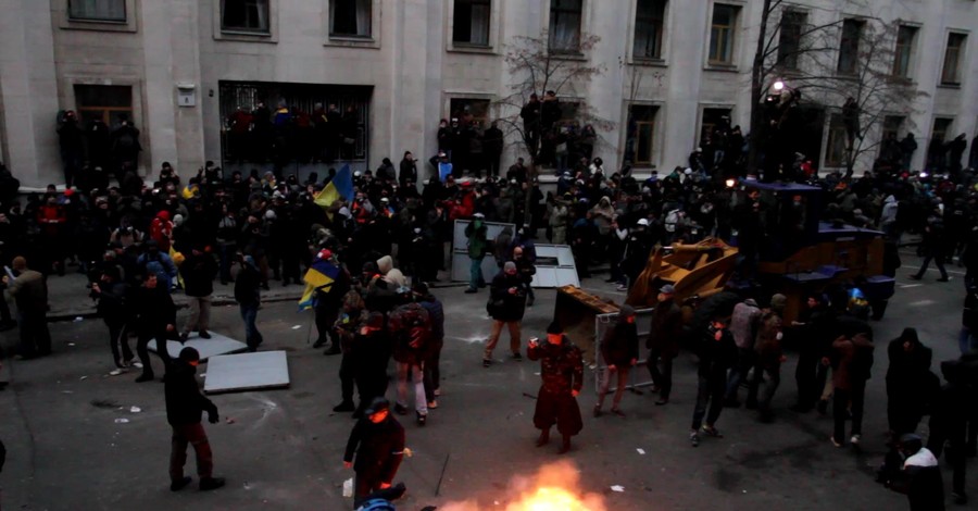 #Евромайдан: Штурм администрации президента