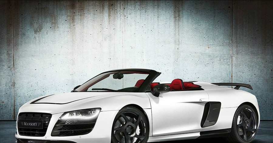 Первые снимки  родстера Audi R8 Spyder с десятицилиндровым двигателем попали в Сеть