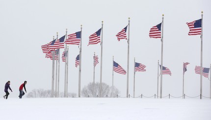 Непогода в США: снежный шторм обрушился на штаты