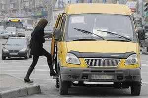 Cтудентку изнасиловали прямо в маршрутке 