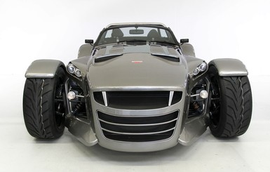 Спорткар Donkervoort D8 GTO  лишился крыши, но получил новые электронные системы