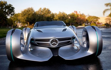 Mercedes Silver Arrow- новая звезда Голливуда