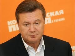 У Януковича попросили прекратить атаковать сайт президента