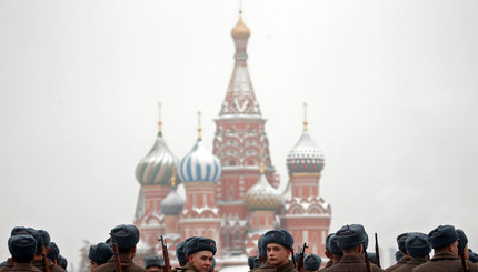 На Красную площадь вывели военных из-за годовщины парада 1941 года