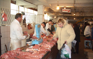 Предпраздничные затраты: цены на мясо, молоко и яйца ползут вверх