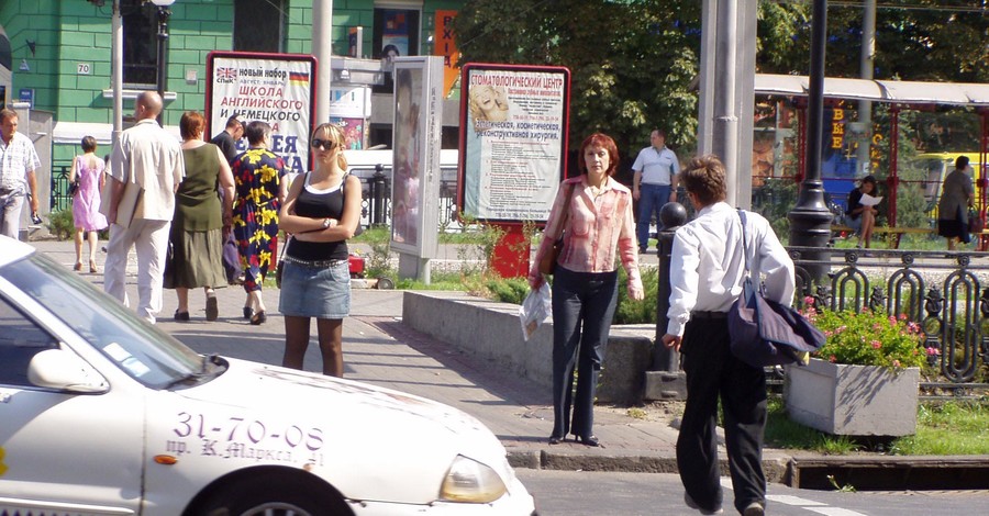 Власти разбираются с таксистами, взвинтившими цены в день взрывов