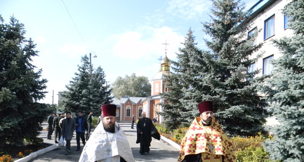 Осужденным покажут святые мощи