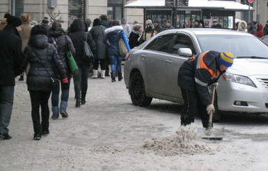 Из-за гололеда в травмпункт ежедневно попадает 25-30 львовян