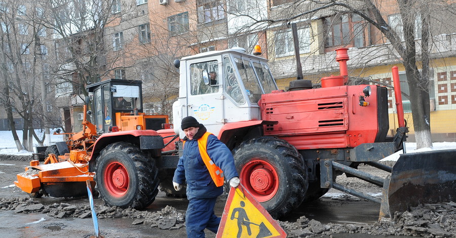 Дорожники составили план ремонта магистралей города