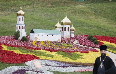 Сначала молитва, потом переговоры 