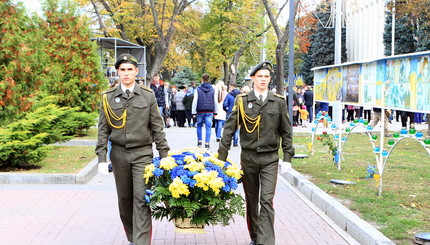 День защитника отечества в Днепре