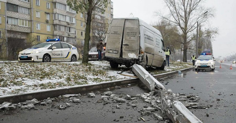 Фотофакт: гололед в Украине 