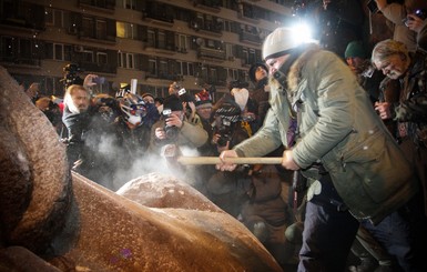 Ленина свалили за 15 минут