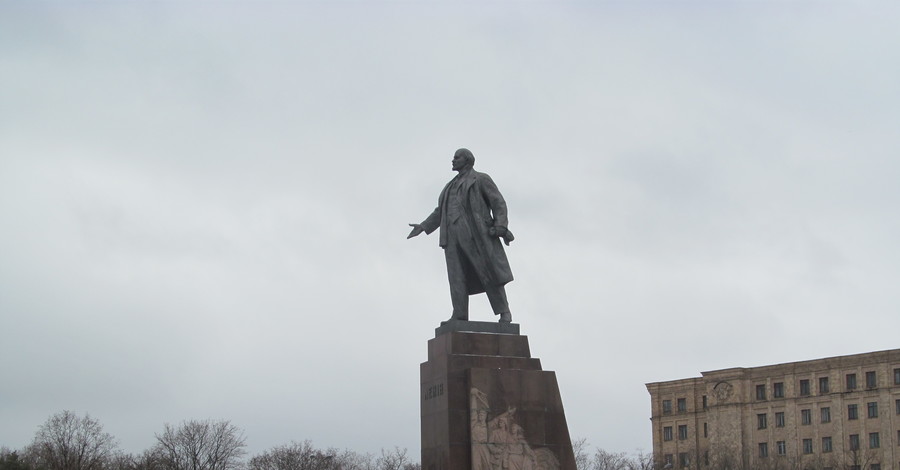 В Харькове Ленина охраняют круглосуточно