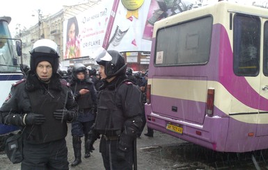 На Майдан привезли около 2 тысяч бойцов Внутренних Войск 