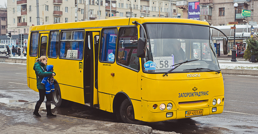 Жители Бабурки о больших автобусах:  