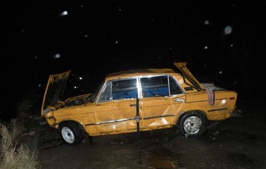 Под Николаевом в Новый Год утонул автомобиль с людьми