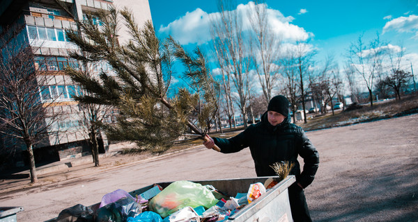 Новогодние елки пошли на удобрения и обогрев 