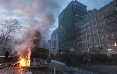 Попытка митингующих запустить катапульту не увенчалась успехом