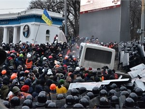 В МВД утверждают, что стягивают в Киев новые силы для ротации