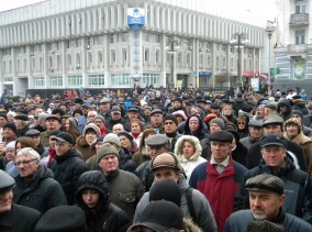 На Евромайдане в Сумах произошла драка