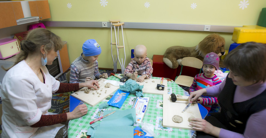 Родители онкобольных деток: не сдаемся и продолжаем лечение