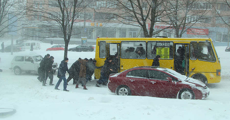 Городские автобусы снова изменили маршруты