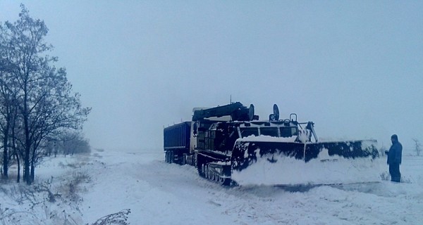 В Запорожской области открыть все трассы смогли только спустя две недели