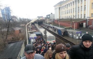 Пассажиры киевской электрички молились, чтобы не погибнуть в давке