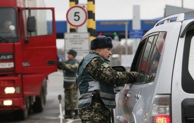 На границе с Польшей возобновили работу пункты пропуска