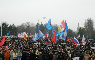 Тысячи одесситов на Куликовом поле требуют рефенрендума