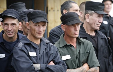 Сквознячок перемен: в Лукьяновском СИЗО разрешили сыр и вареники 