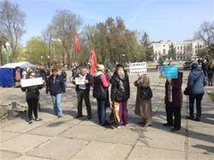 В Харькове освободили 16 "штурмовиков"