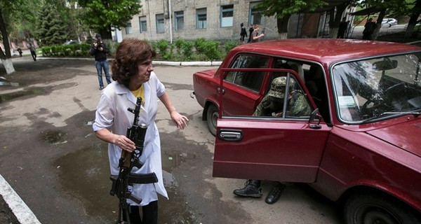 В  Славянске идет бой 