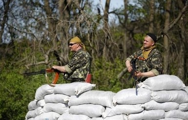 В Мариуполе разобрали баррикады