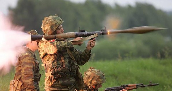 Тымчук: Во время штурма блокпоста военных под Славянском погибли два силовика