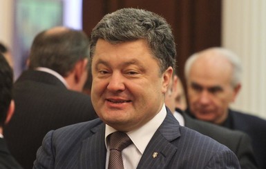 Порошенко собрался проходить инаугурацию на Донбассе