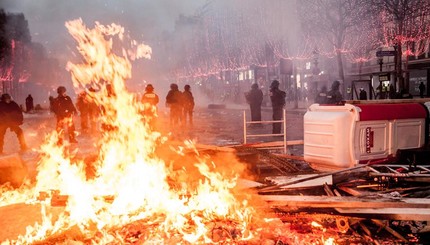 Протесты в Париже