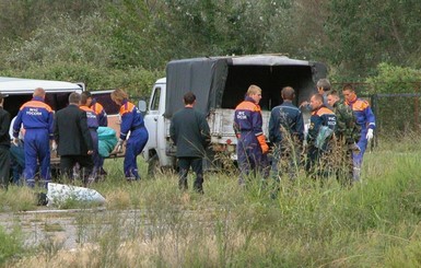 На месте крушения вертолета под Мурманском найдены тела семерых